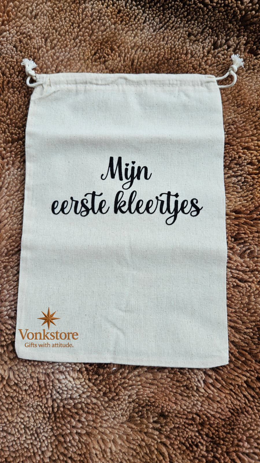 Katoenen bewaarzakje "Mijn eerste kleertjes"